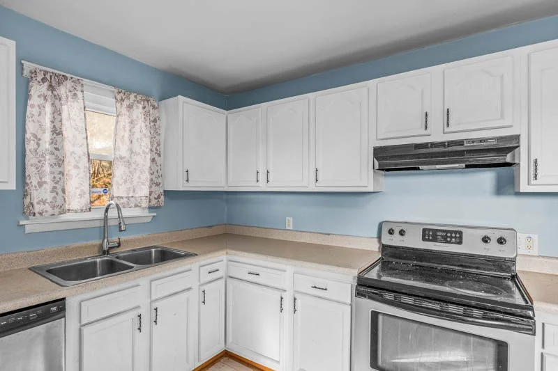 2310 Blecker Drive-13.jpg