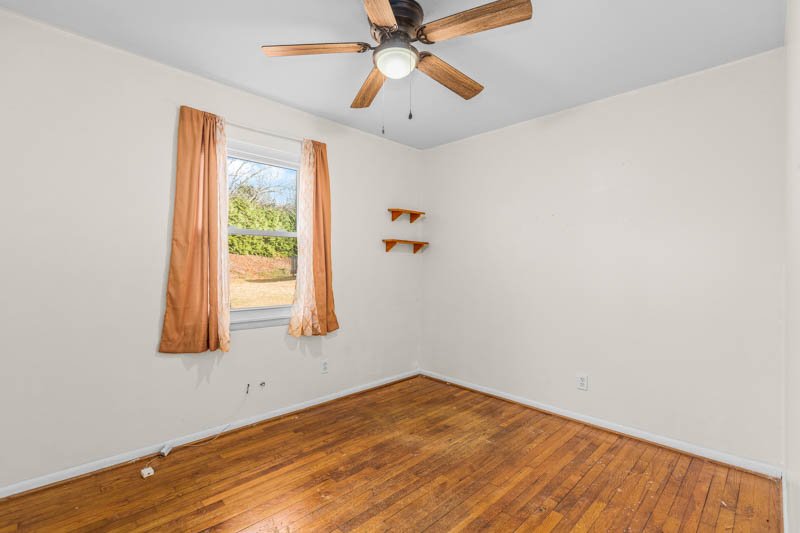 2310 Blecker Drive-14.jpg