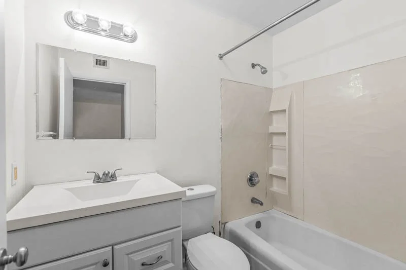 2310 Blecker Drive-17.jpg