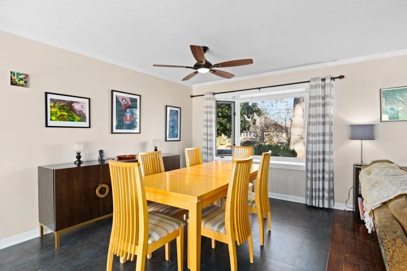 216 Knollwood Drive-17.jpg