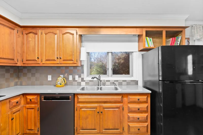 216 Knollwood Drive-20.jpg