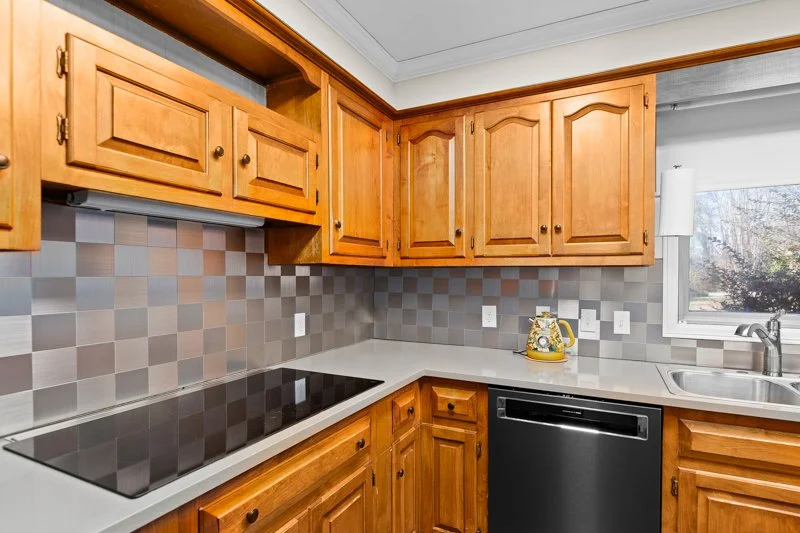 216 Knollwood Drive-21.jpg