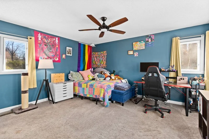 216 Knollwood Drive-26.jpg