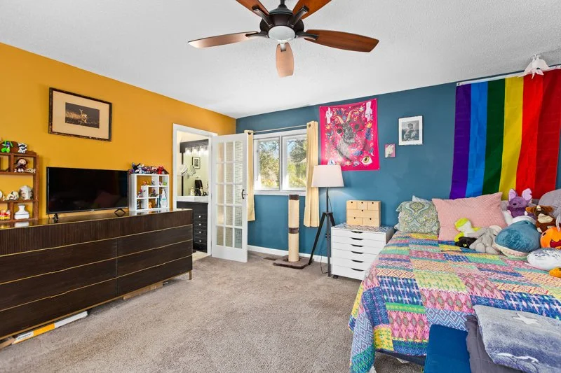 216 Knollwood Drive-28.jpg