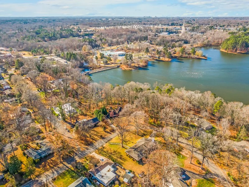 216 Knollwood Drive-49.jpg