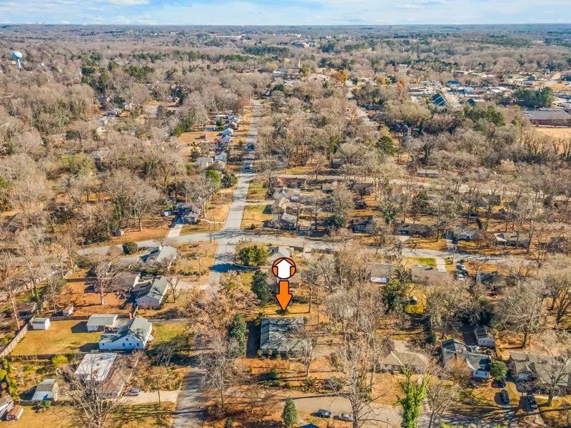 216 Knollwood Drive-52.jpg