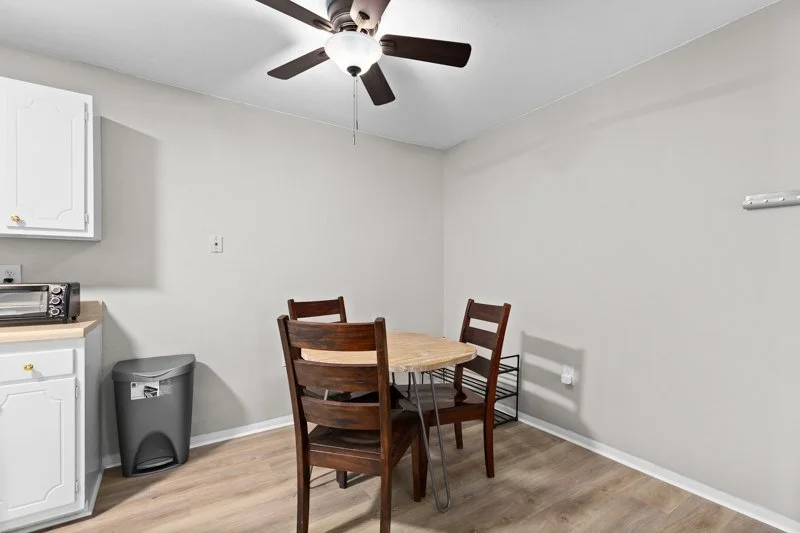 2250 Sunderland Road #23B-18.jpg