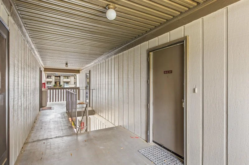 2250 Sunderland Road #29B-13.jpg