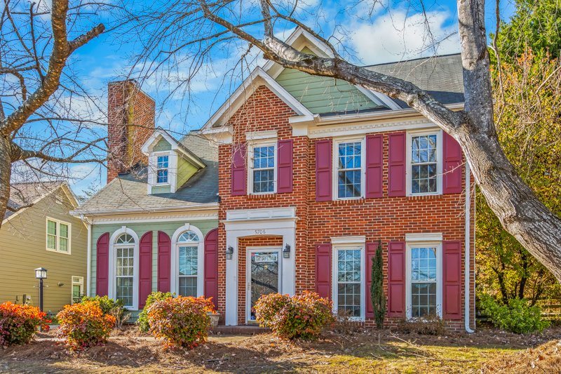 5706 Watercrest Drive-3.jpg