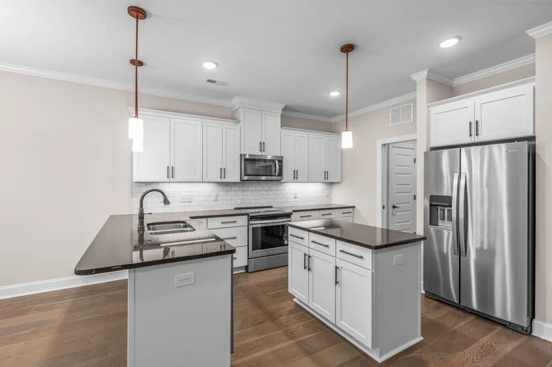 103 Park Place-11.jpg