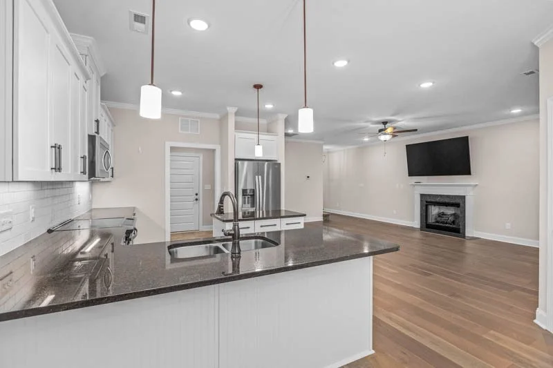 103 Park Place-12.jpg