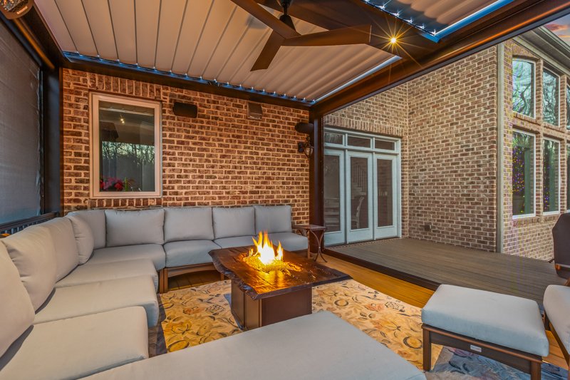 672 Oak Bend Lane-14.jpg