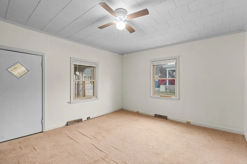 144 Center Street-4.jpg