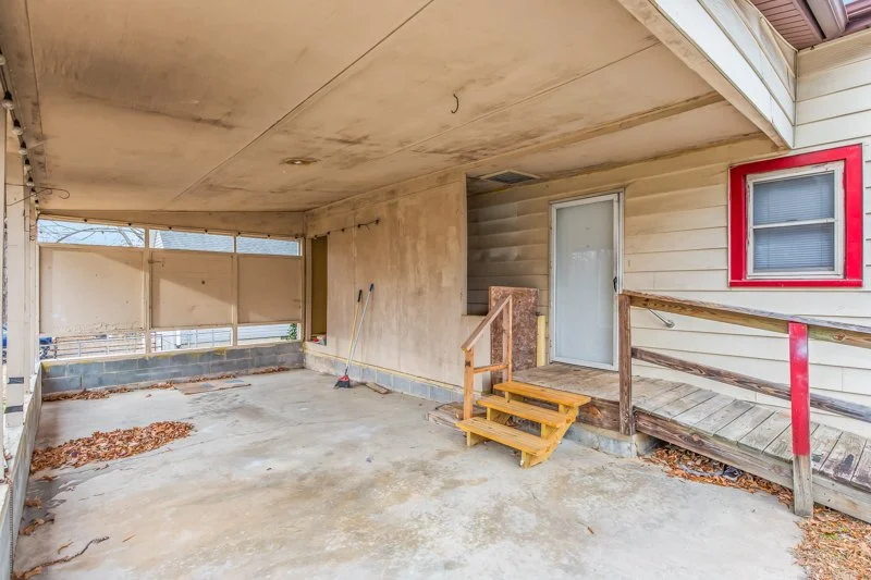 144 Center Street-22.jpg