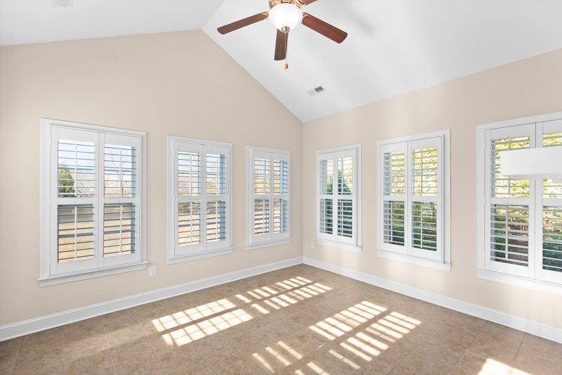 1183 Heritage Path Lane-16.jpg