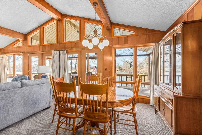 490 Riverwood Drive-8.jpg