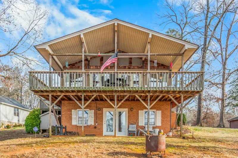 490 Riverwood Drive-33.jpg