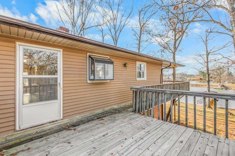 490 Riverwood Drive-37.jpg