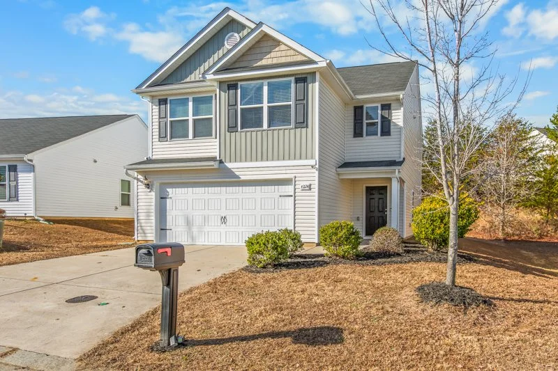 4224 Piedmont Farms Way-4.jpg