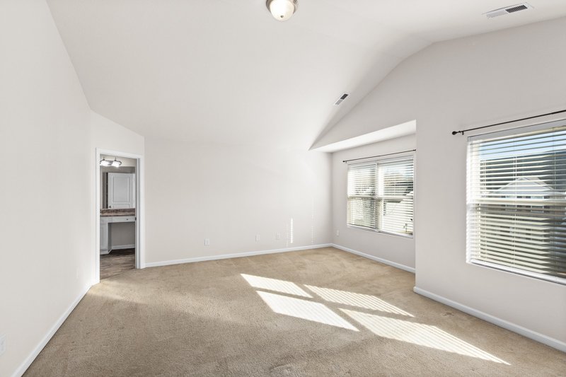 4224 Piedmont Farms Way-25.jpg