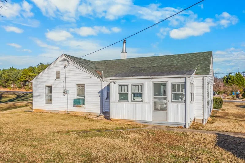 2450 US Highway 64 East-21.jpg