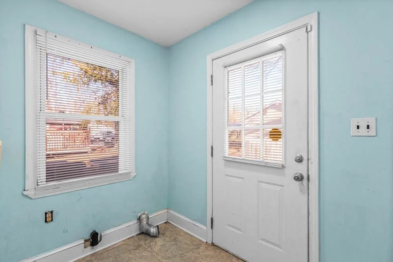 2619 Pinecroft Road-17.jpg