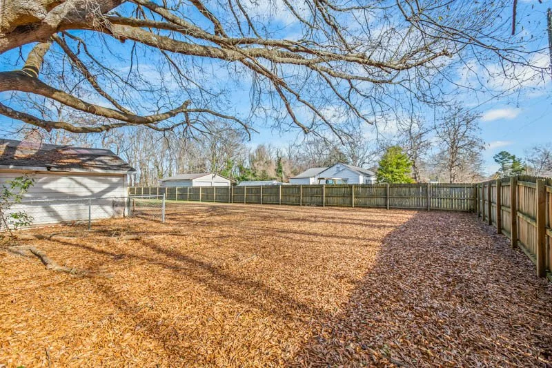 2619 Pinecroft Road-29.jpg