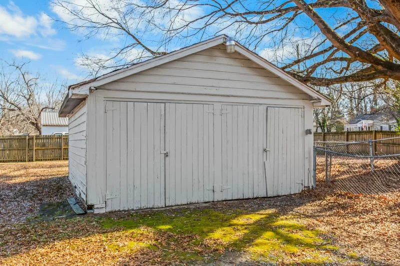 2619 Pinecroft Road-32.jpg