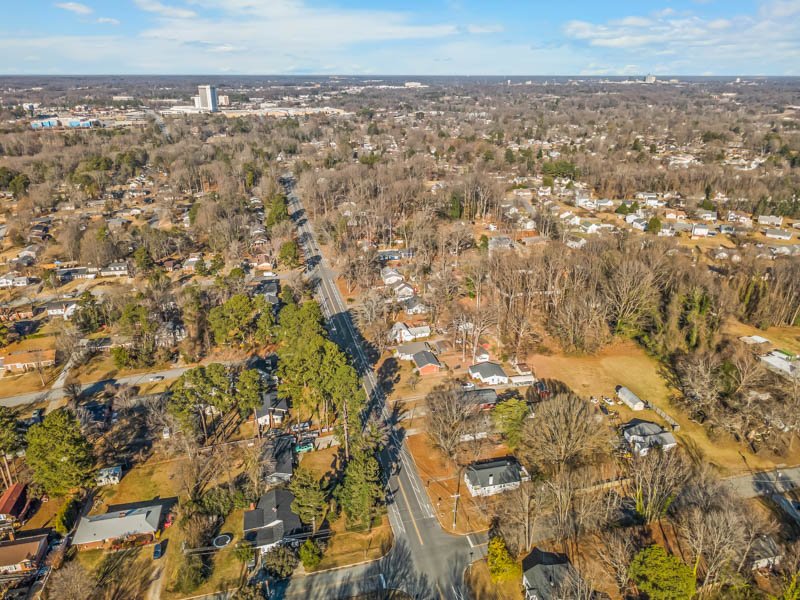 2619 Pinecroft Road-33.jpg