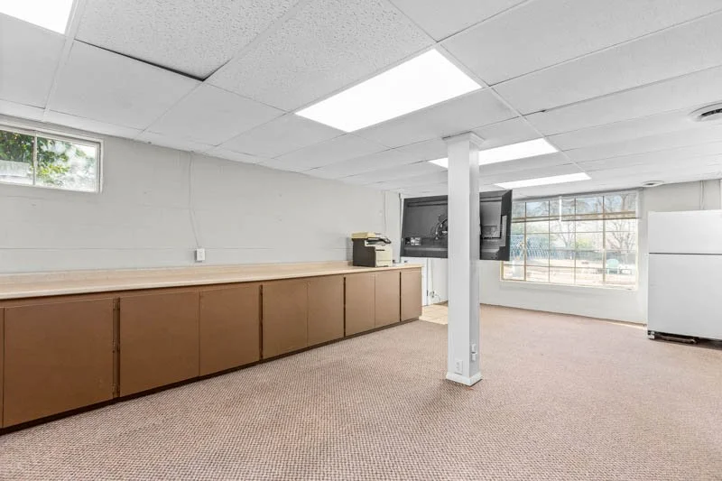 1843 Thompson Drive-25.jpg