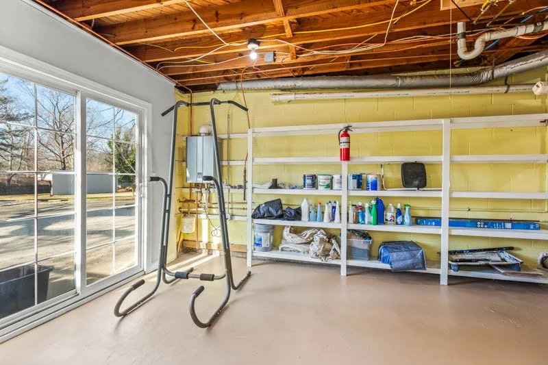 1843 Thompson Drive-26.jpg