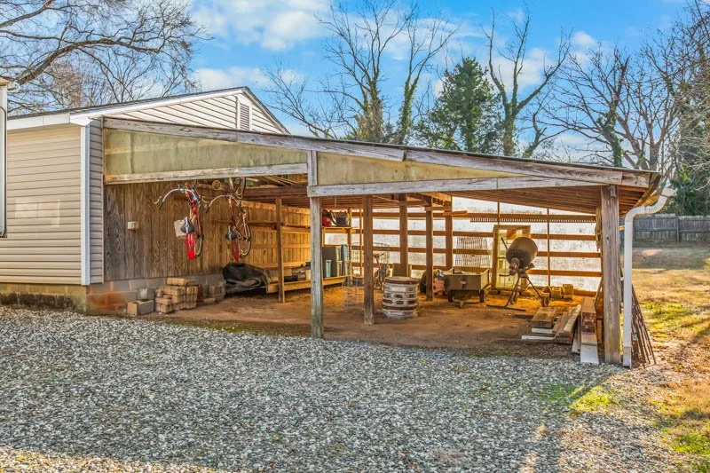 1843 Thompson Drive-38.jpg