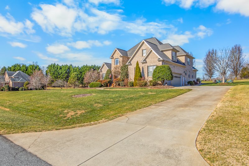 5809 Crutchfield Farm Road-1.jpg
