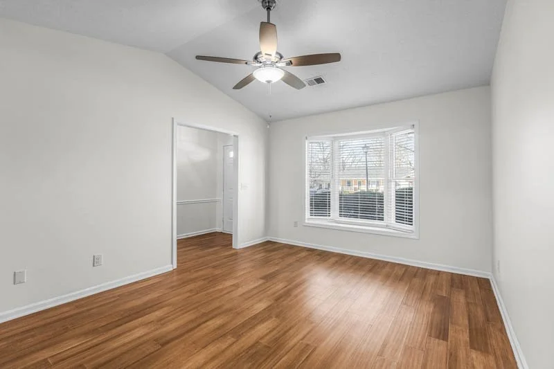 4201 Edith Lane, Unit 101-9.jpg