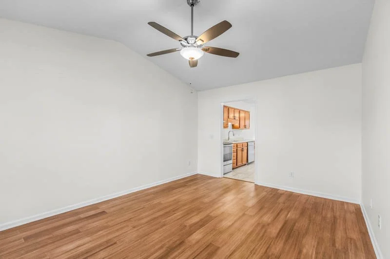 4201 Edith Lane, Unit 101-10.jpg