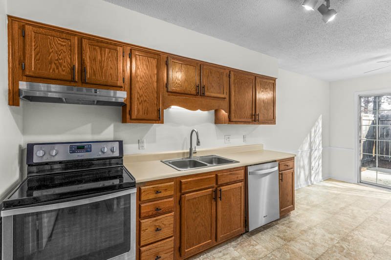 4201 Edith Lane, Unit 101-11.jpg