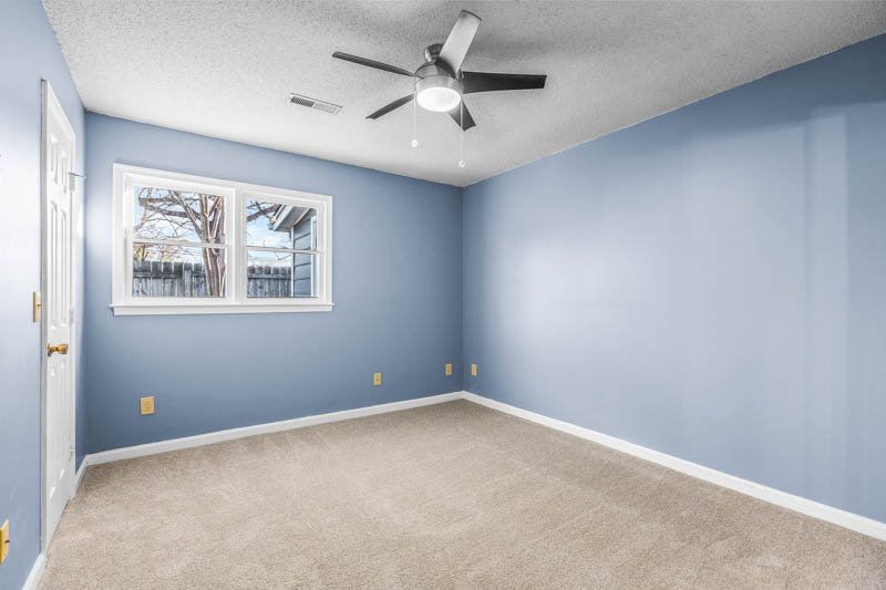 4201 Edith Lane, Unit 101-18.jpg