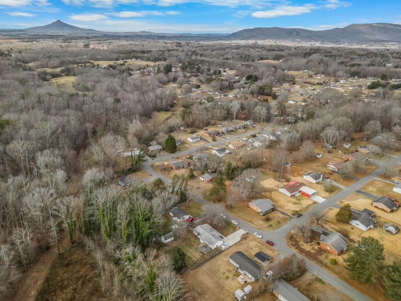 303 Pin Oak Drive-38.jpg