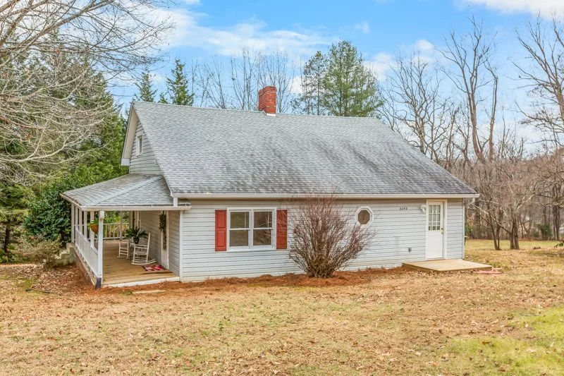 8290 Lake Ridge Drive-2.jpg