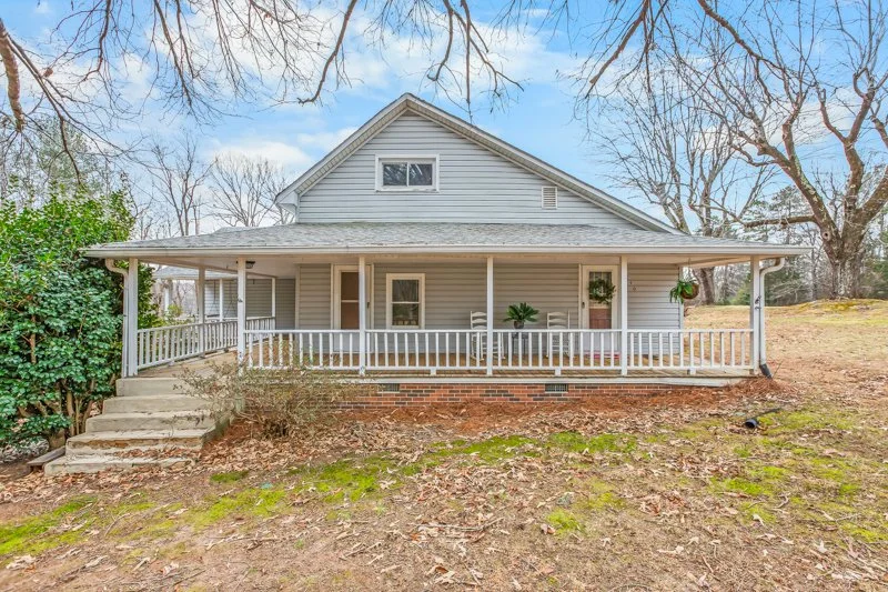 8290 Lake Ridge Drive-4.jpg