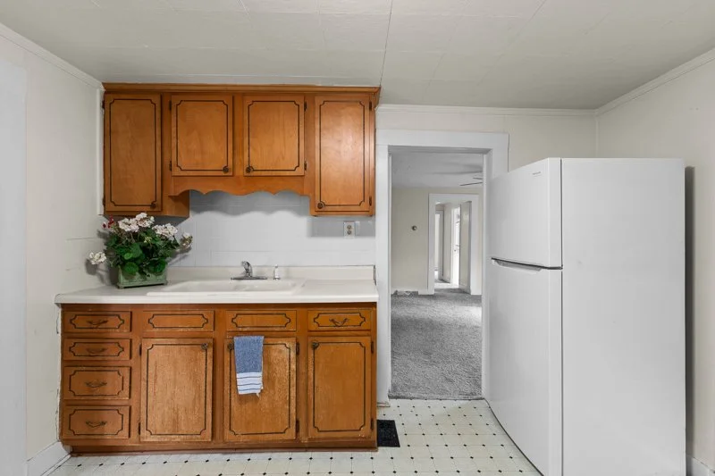 8290 Lake Ridge Drive-13.jpg