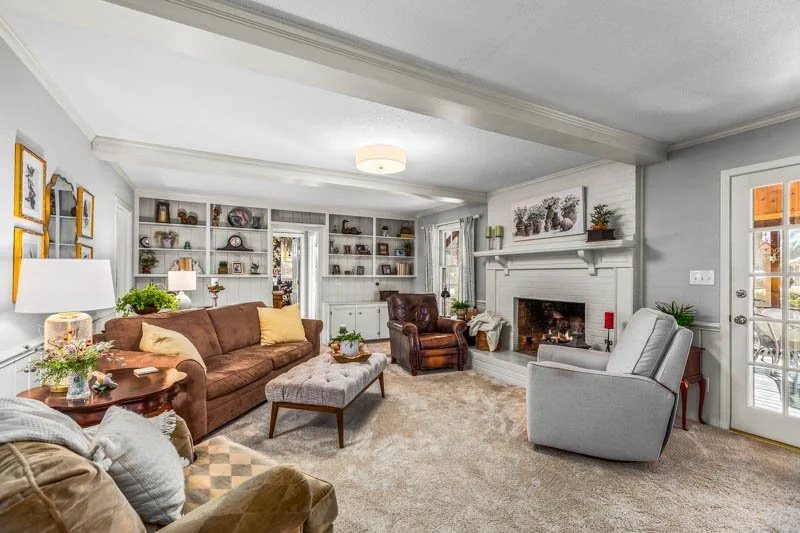 7020 Stancliff Court-3.jpg