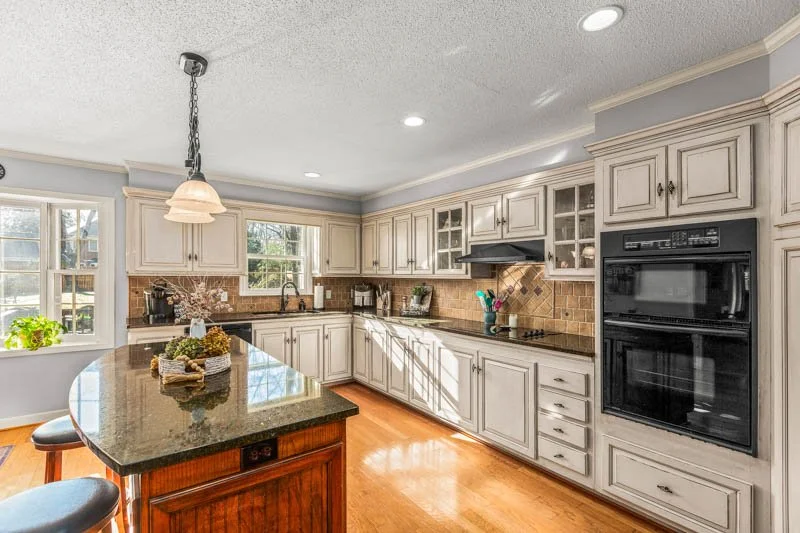 7020 Stancliff Court-8.jpg