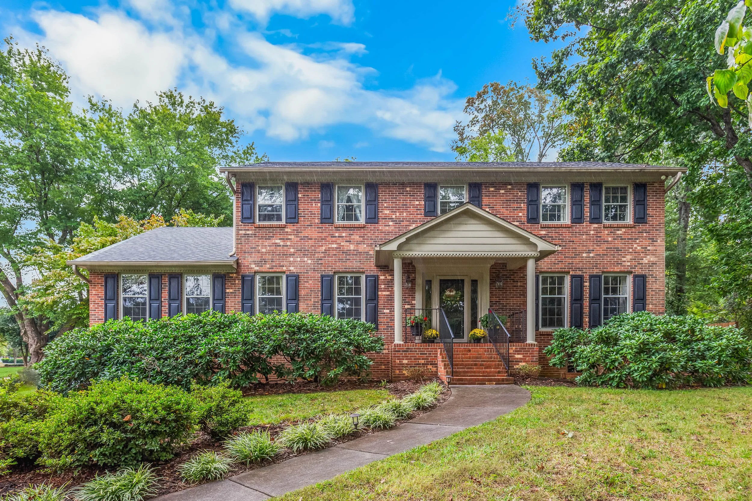 7020 Stancliff Court-1.jpg