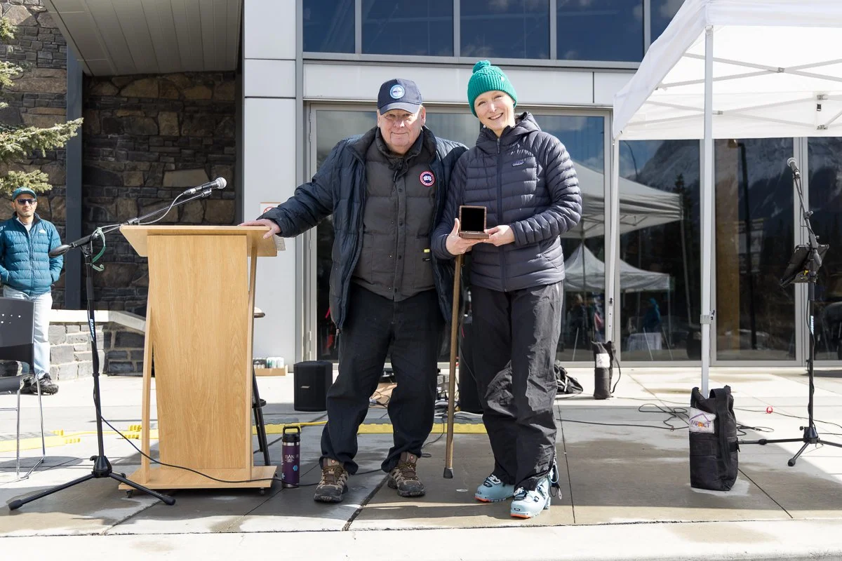Bob Sandford presents Sasha Galitzki with UN personal commitment award. Photo credit: Trixie Pacis