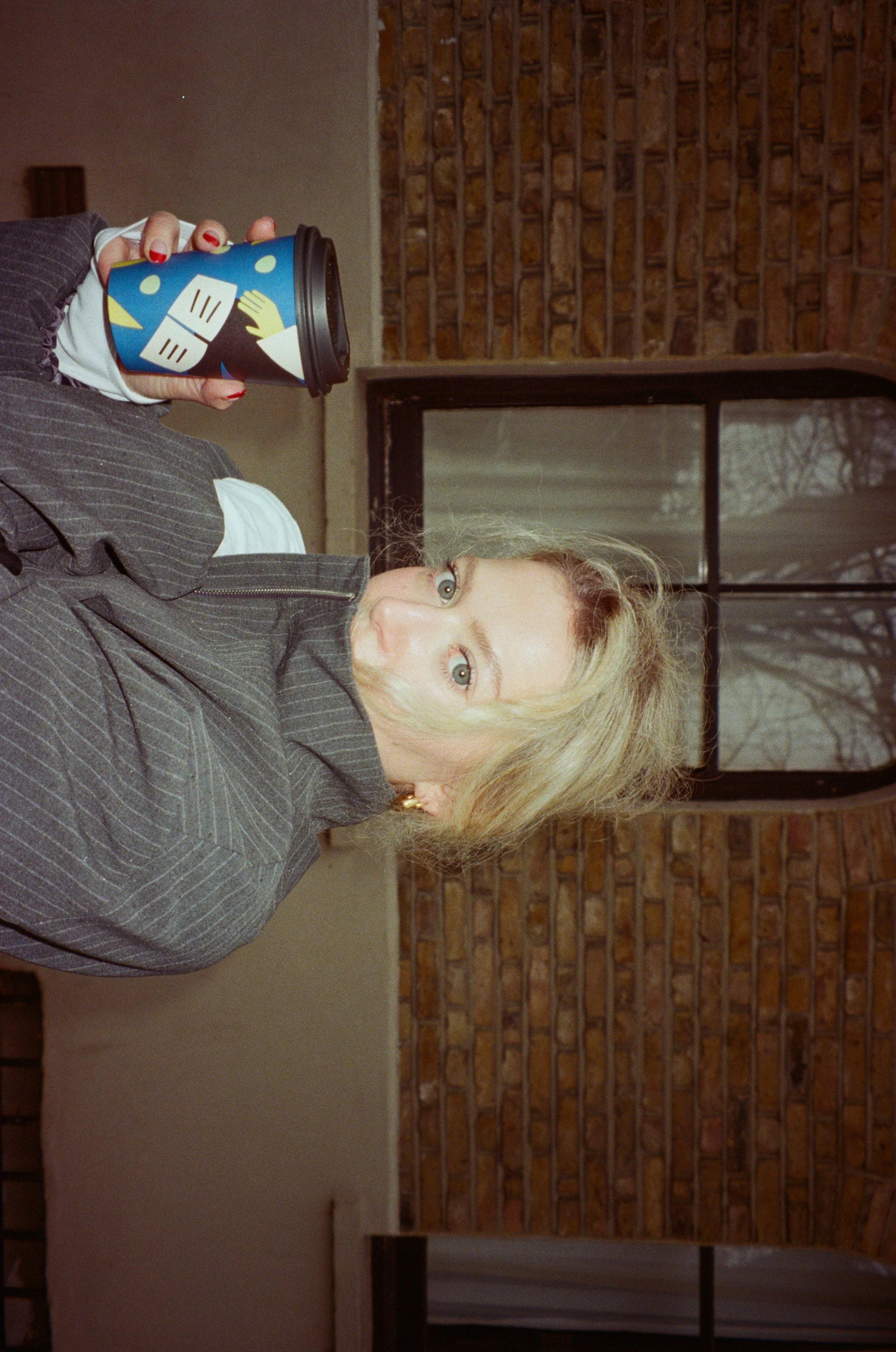 000066830019_19.jpg