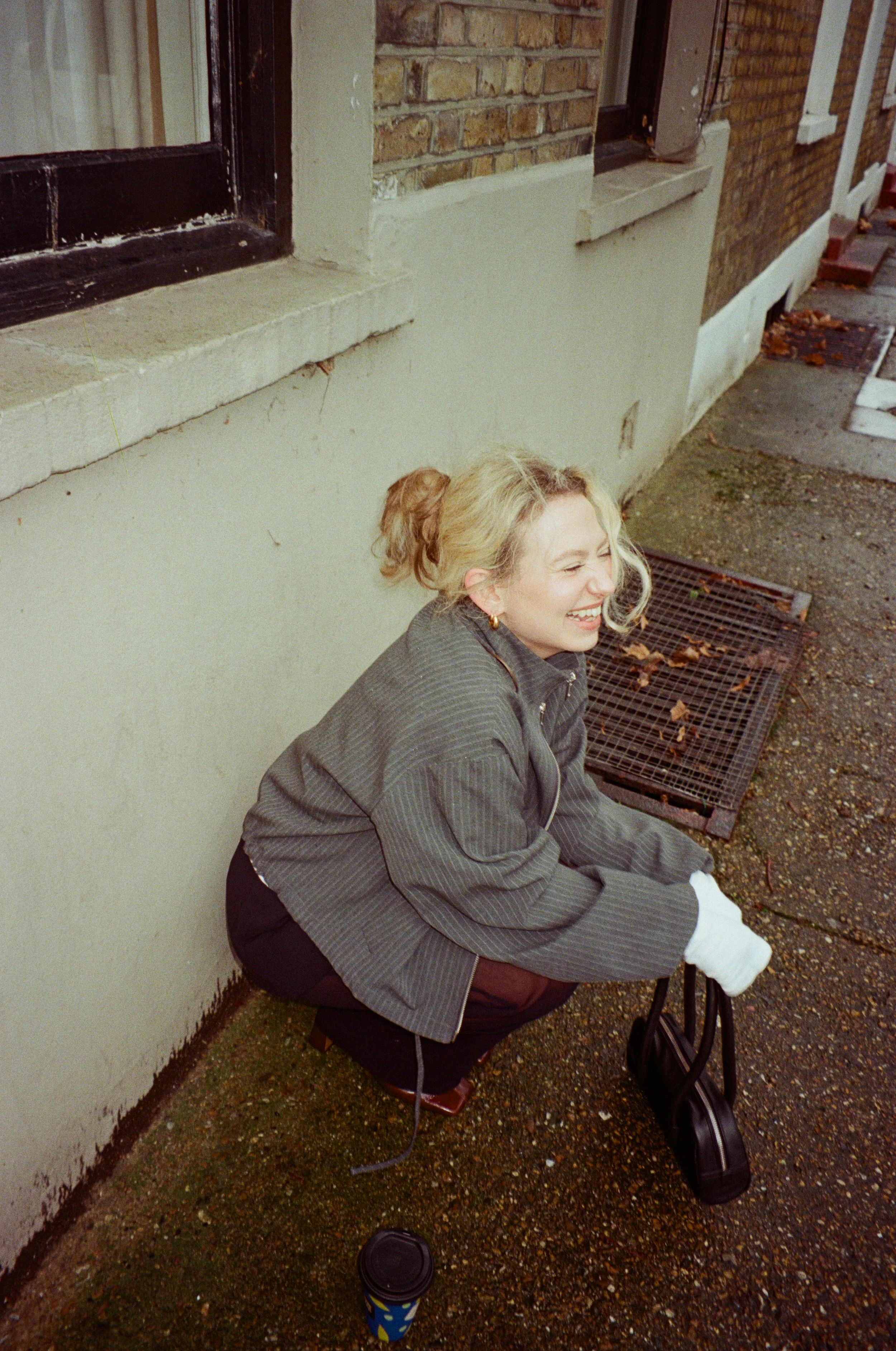 000066830017_21.jpg