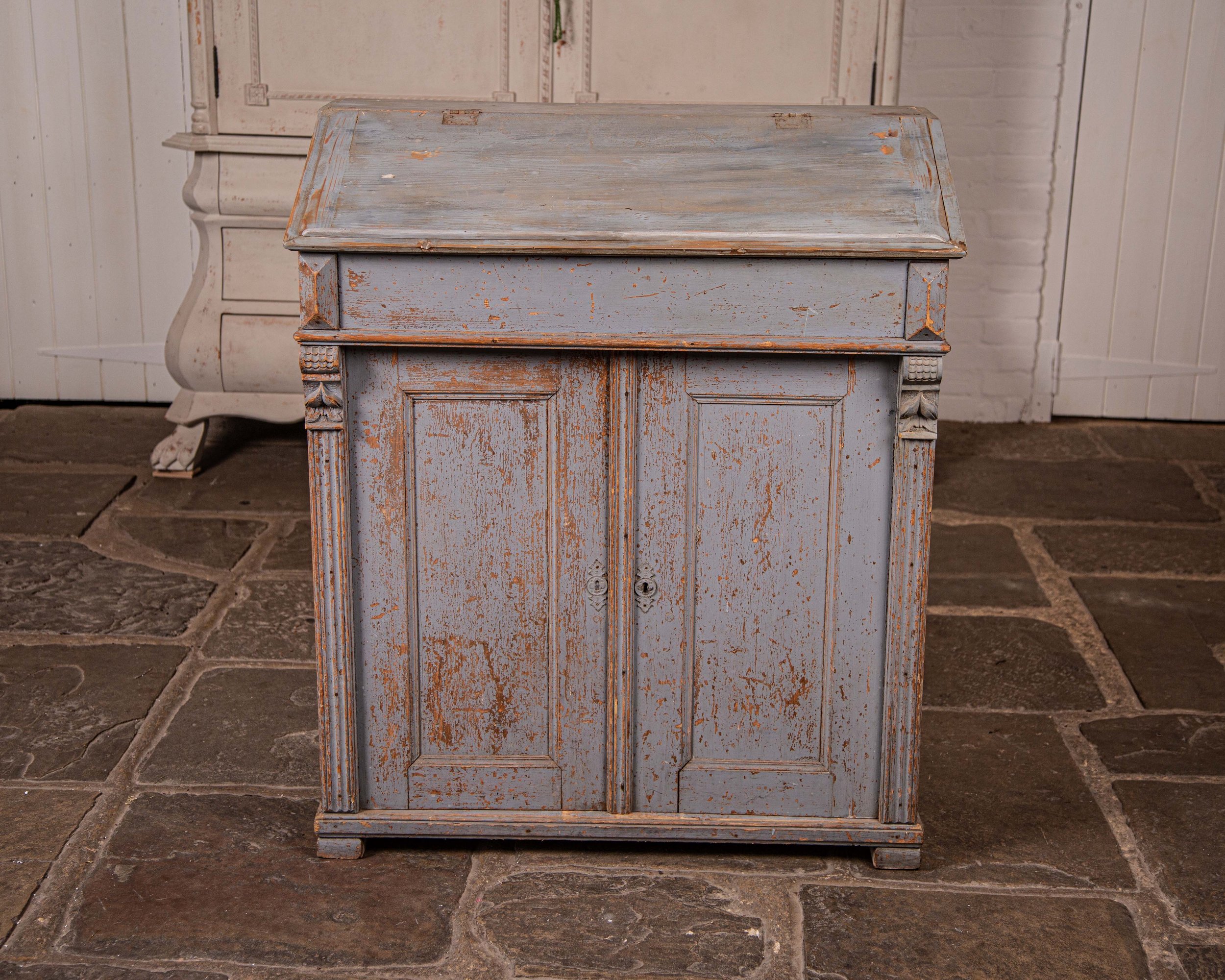 French Painted Desk – £995