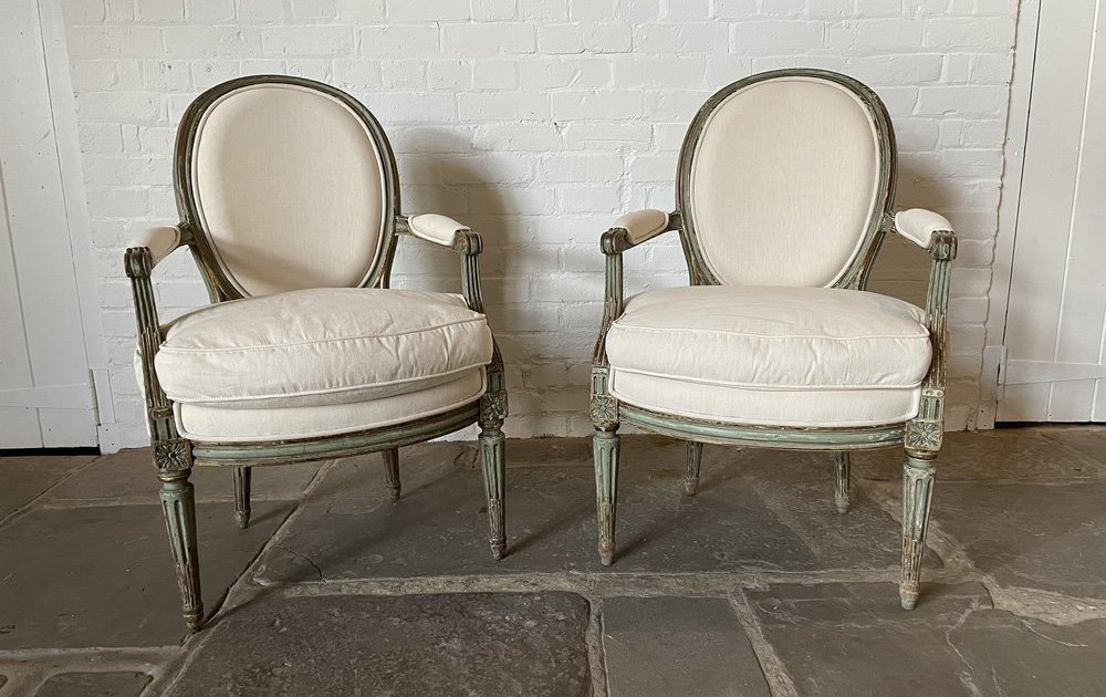 Pair_of_French_18th_Century_Armchairs_1.jpeg