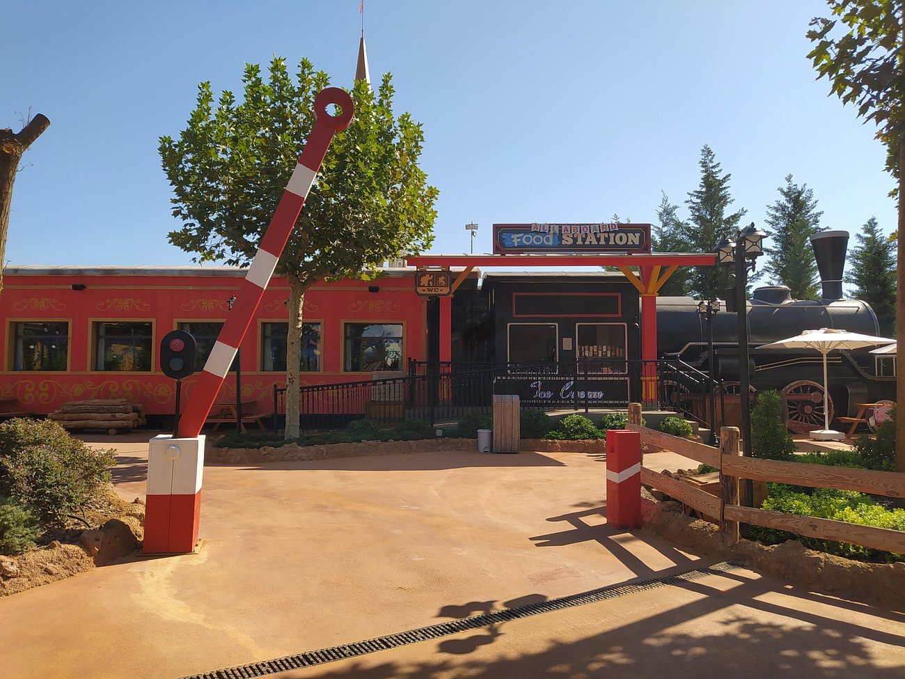 Train Cafe.jpg